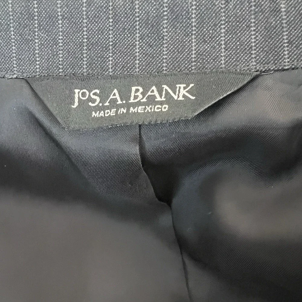 Jos‎ A Bank Signature Collection Blazer 46R Gray Pinstripe Wool Silk Suit Jacket